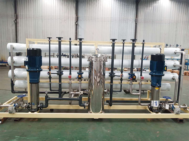 10T雙級(jí)反滲透設(shè)備.jpg